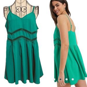 💚ASOS DESIGN Women’s Swing Mini Sundress, Lace Inserts, Emerald Green, Size 6